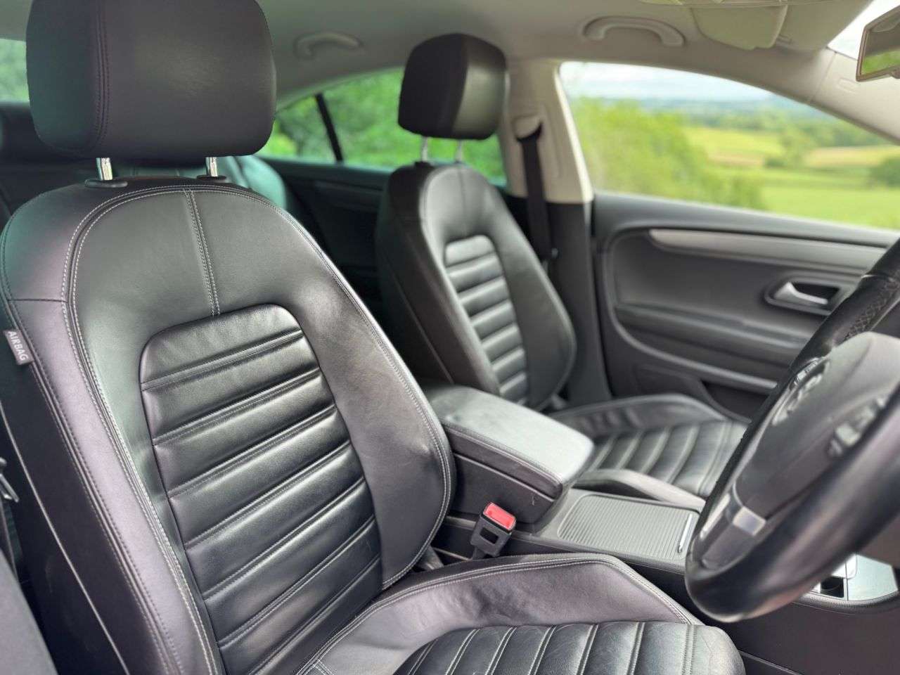 A 2012 VOLKSWAGEN CC 2.0 TDI BlueMotion Tech GT Saloon 4dr Diesel Manual Euro 5 (s/s) (177 ps) A 2012 VOLKSWAGEN CC 2.0 TDI BlueMotion Tech GT Saloon 4dr Diesel Manual Euro 5 (s/s) (177 ps)