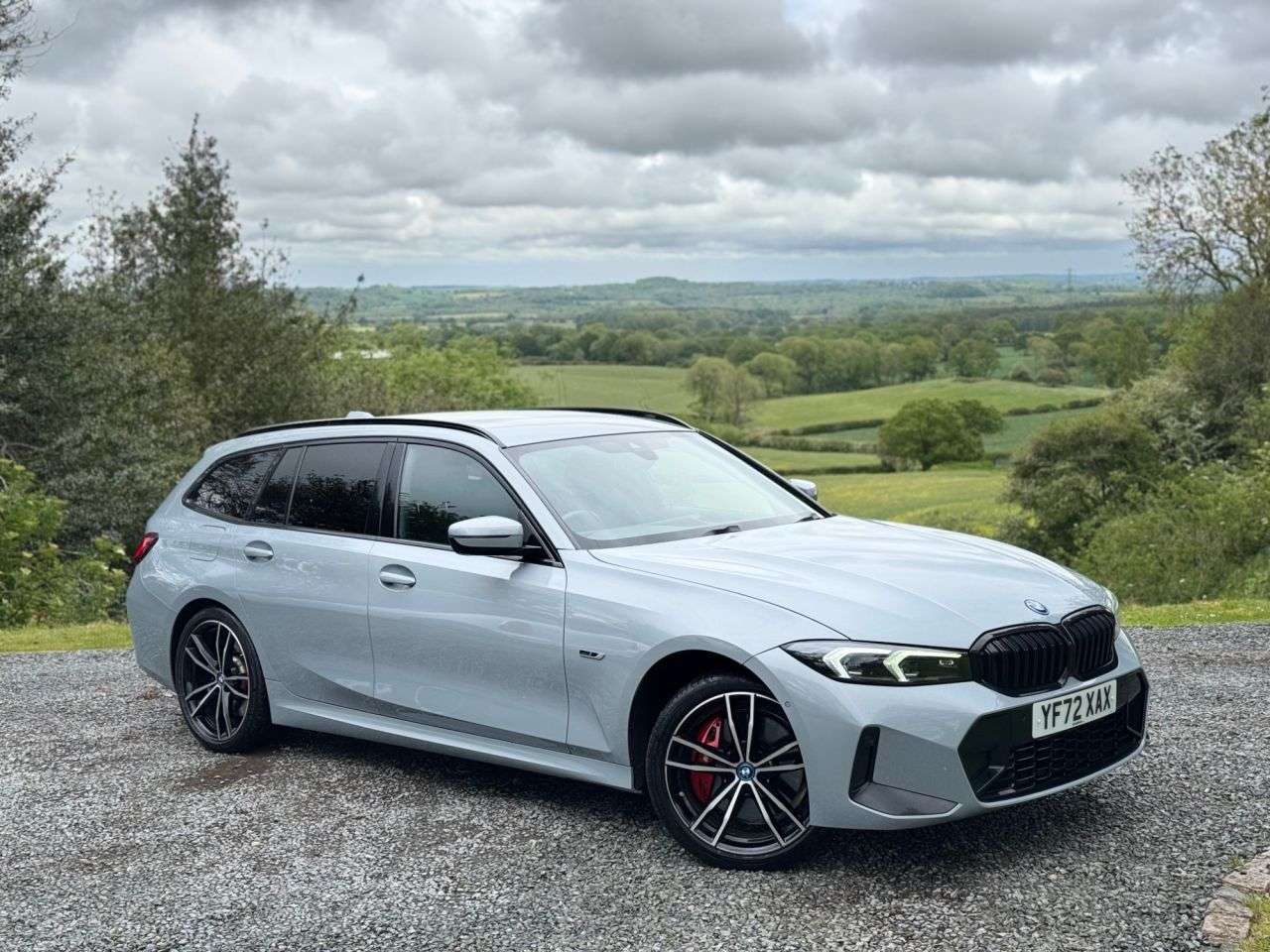 A 2022 BMW 3 SERIES 2.0 330e 12kWh M Sport Touring 5dr Petrol Plug-in Hybrid Auto Euro 6 (s/s) A 2022 BMW 3 SERIES 2.0 330e 12kWh M Sport Touring 5dr Petrol Plug-in Hybrid Auto Euro 6 (s/s)