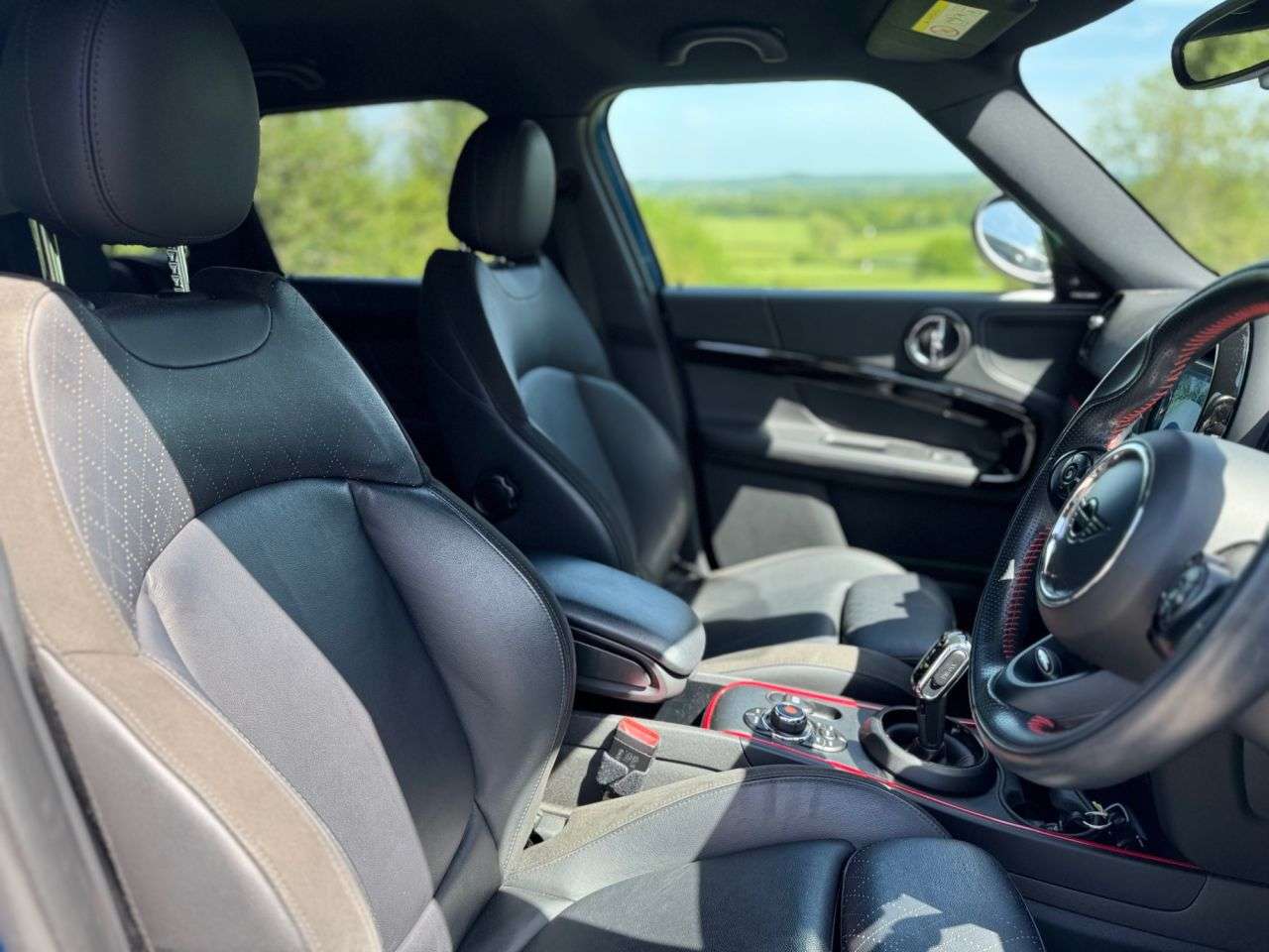 A 2020 MINI COUNTRYMAN 2.0 Cooper S Sport SUV 5dr Petrol Auto ALL4 Euro 6 (s/s) (192 ps) A 2020 MINI COUNTRYMAN 2.0 Cooper S Sport SUV 5dr Petrol Auto ALL4 Euro 6 (s/s) (192 ps)