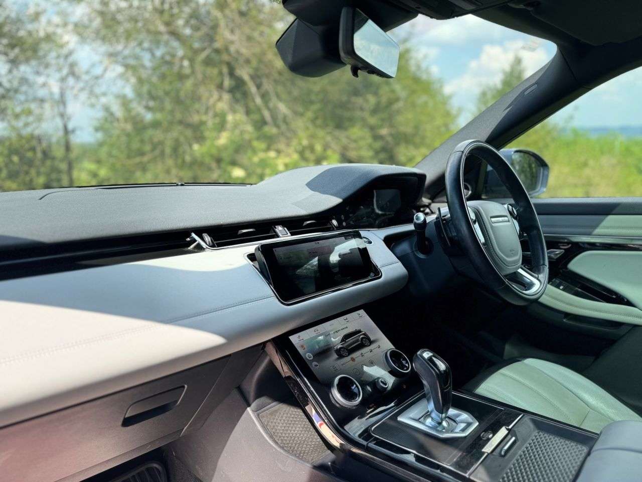 2019 LAND ROVER RANGE ROVER EVOQUE 2019 LAND ROVER RANGE ROVER EVOQUE