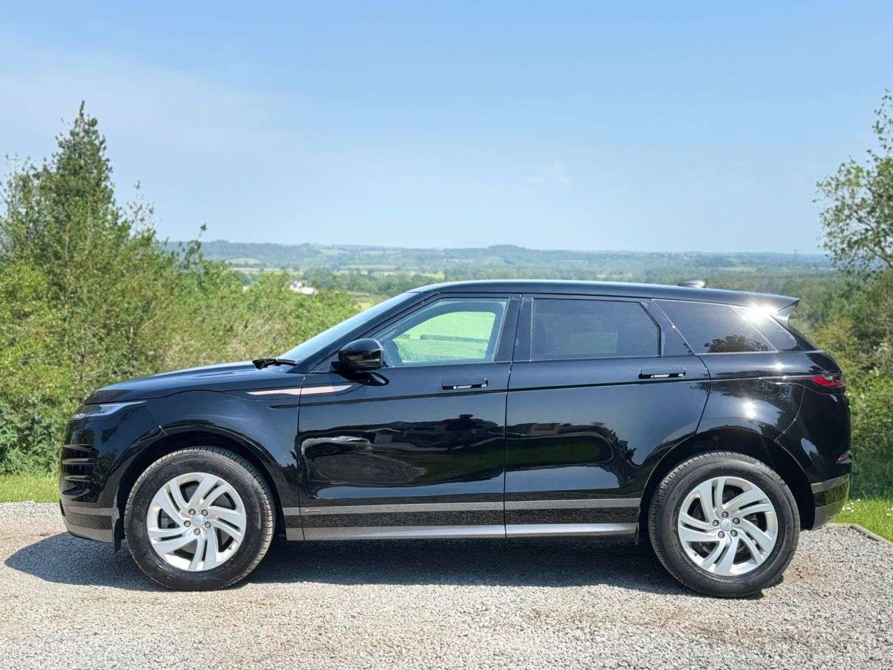 2019 LAND ROVER RANGE ROVER EVOQUE 2019 LAND ROVER RANGE ROVER EVOQUE