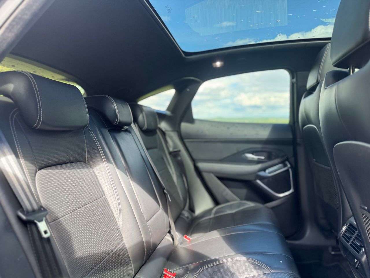 2018 JAGUAR E-PACE 2018 JAGUAR E-PACE