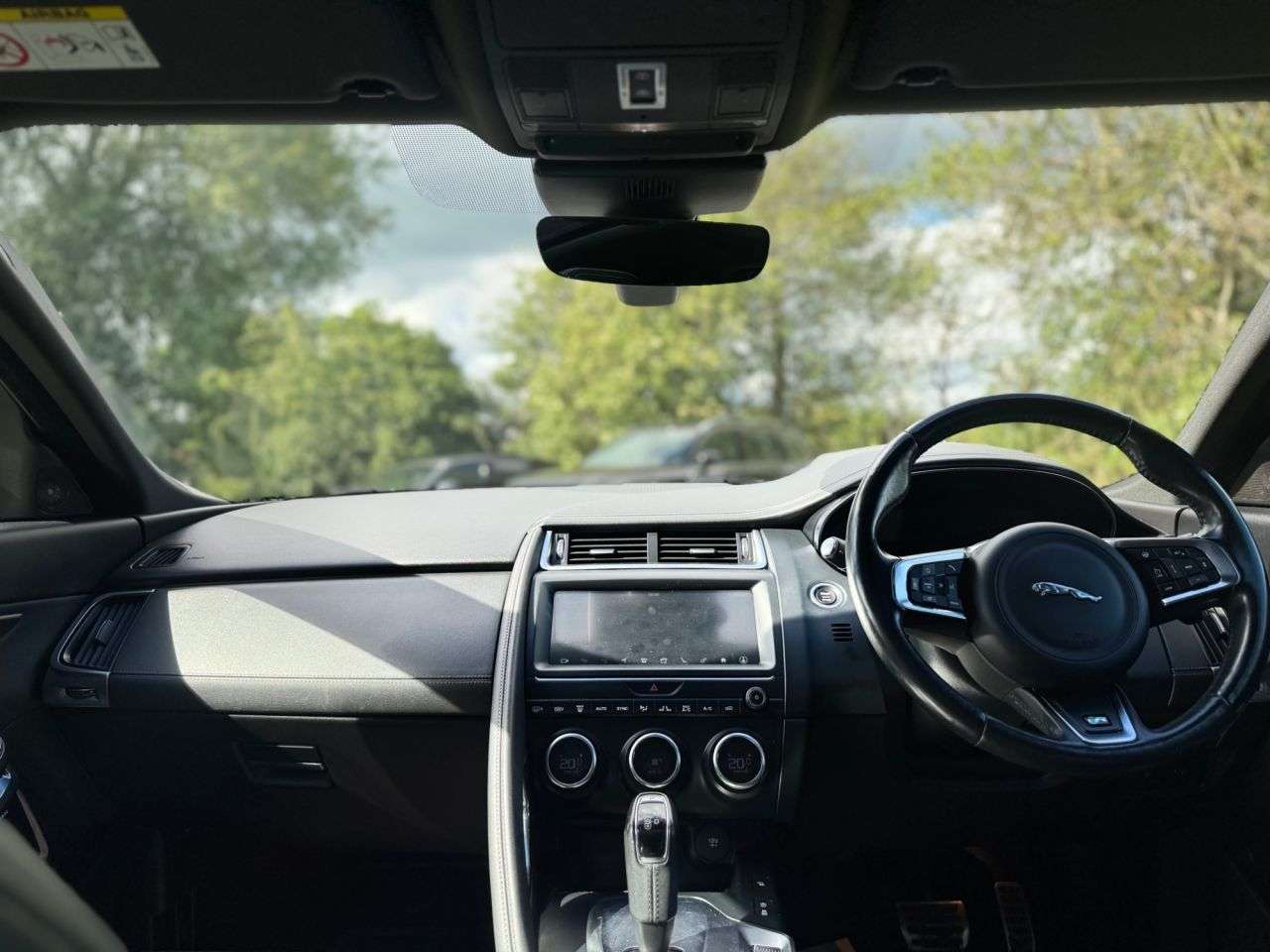 2018 JAGUAR E-PACE 2018 JAGUAR E-PACE