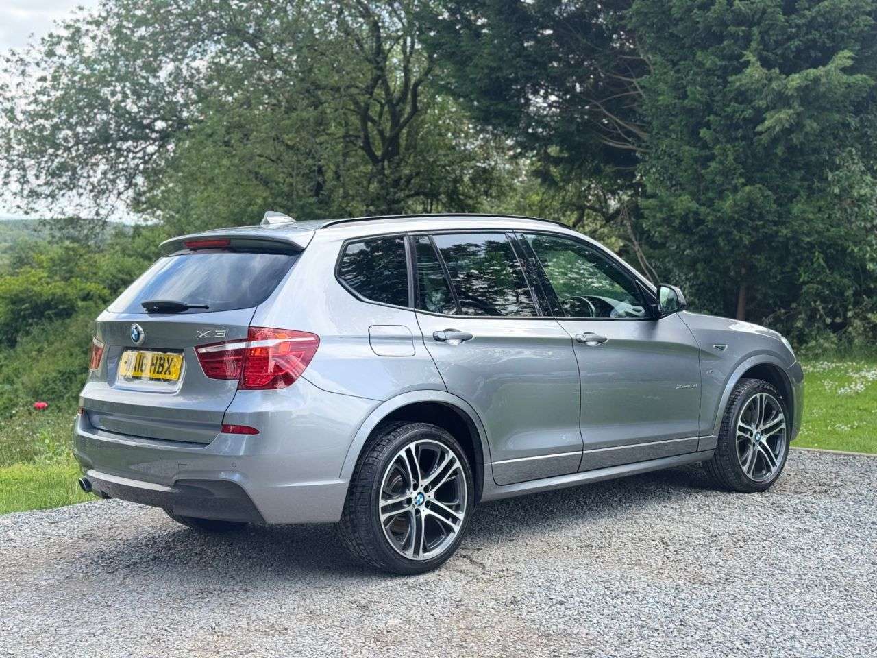 A 2016 BMW X3 2.0 20d M Sport SUV 5dr Diesel Auto xDrive Euro 6 (s/s) (190 ps) A 2016 BMW X3 2.0 20d M Sport SUV 5dr Diesel Auto xDrive Euro 6 (s/s) (190 ps)