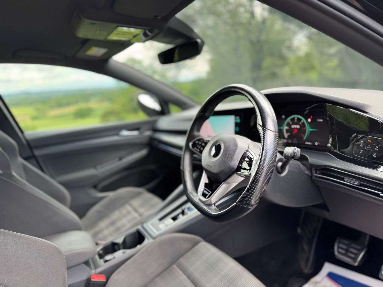 A 2020 VOLKSWAGEN GOLF 2.0 TDI GTD Hatchback 5dr Diesel DSG Euro 6 (s/s) (200 ps) A 2020 VOLKSWAGEN GOLF 2.0 TDI GTD Hatchback 5dr Diesel DSG Euro 6 (s/s) (200 ps)