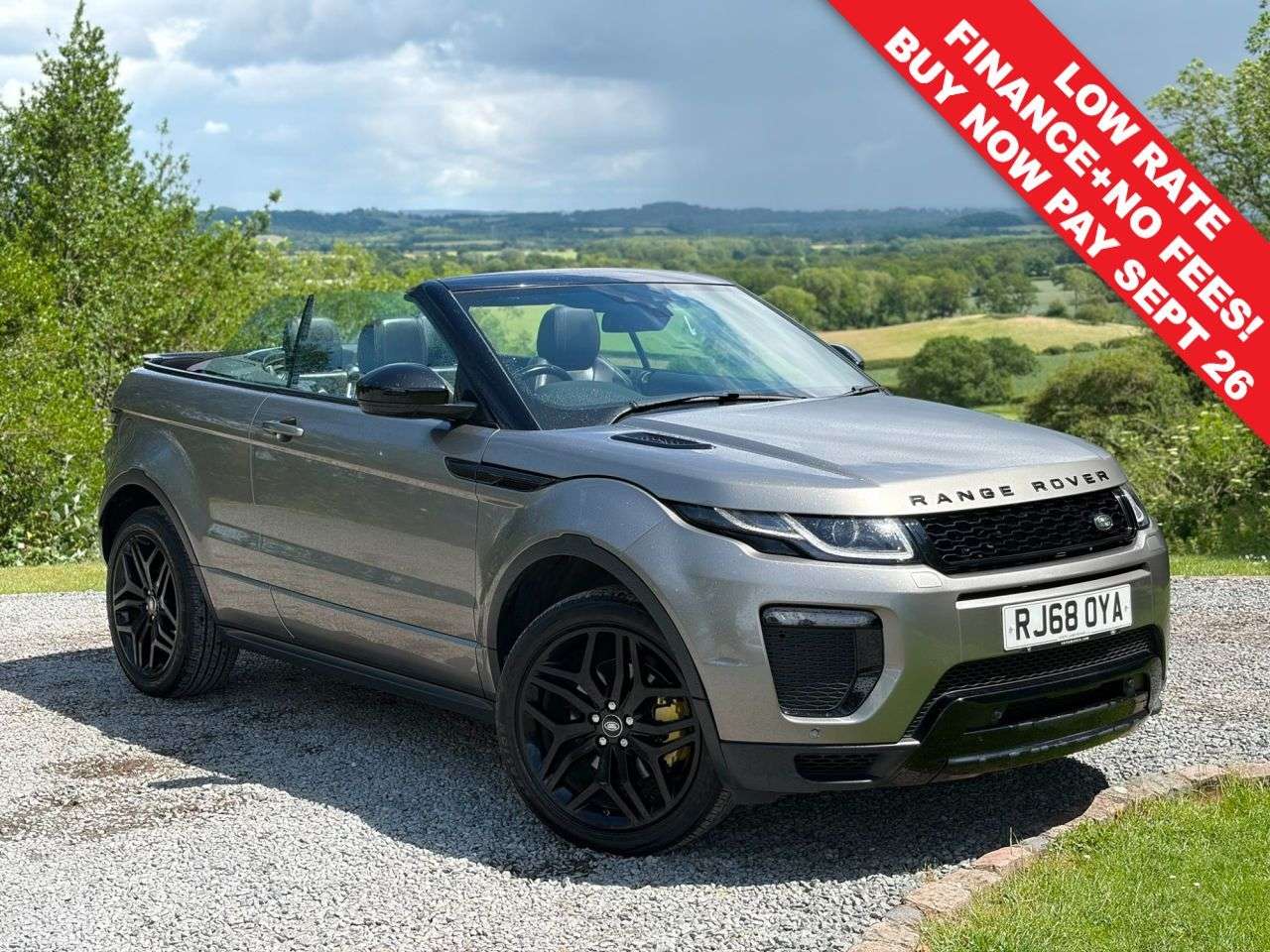 A 2018 LAND ROVER RANGE ROVER EVOQUE 2.0 TD4 HSE Dynamic Convertible 2dr Diesel Auto 4WD Euro 6 (s/s) (180 ps) A 2018 LAND ROVER RANGE ROVER EVOQUE 2.0 TD4 HSE Dynamic Convertible 2dr Diesel Auto 4WD Euro 6 (s/s) (180 ps)