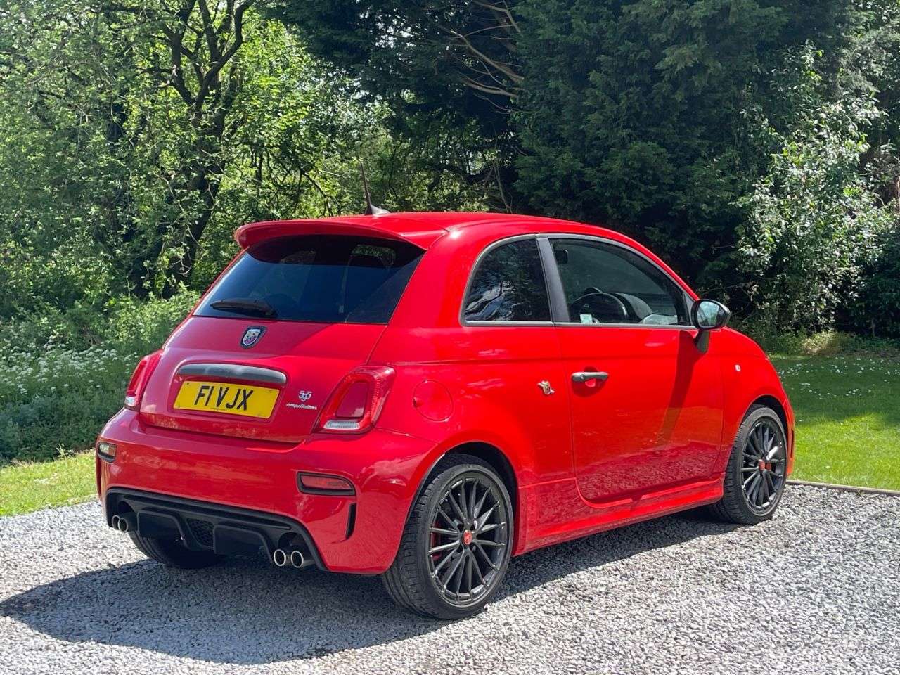 2022 ABARTH 595 2022 ABARTH 595