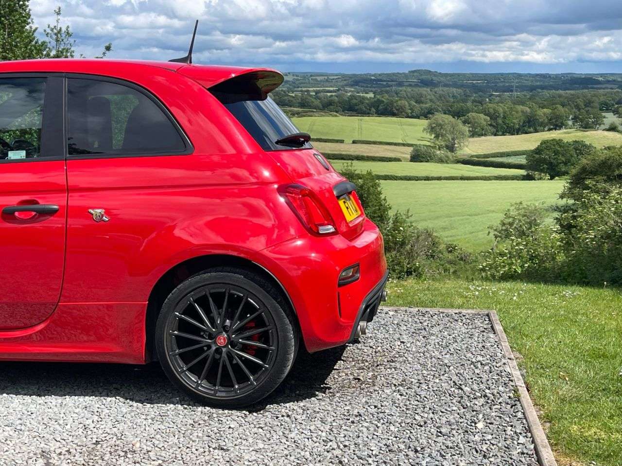 2022 ABARTH 595 2022 ABARTH 595