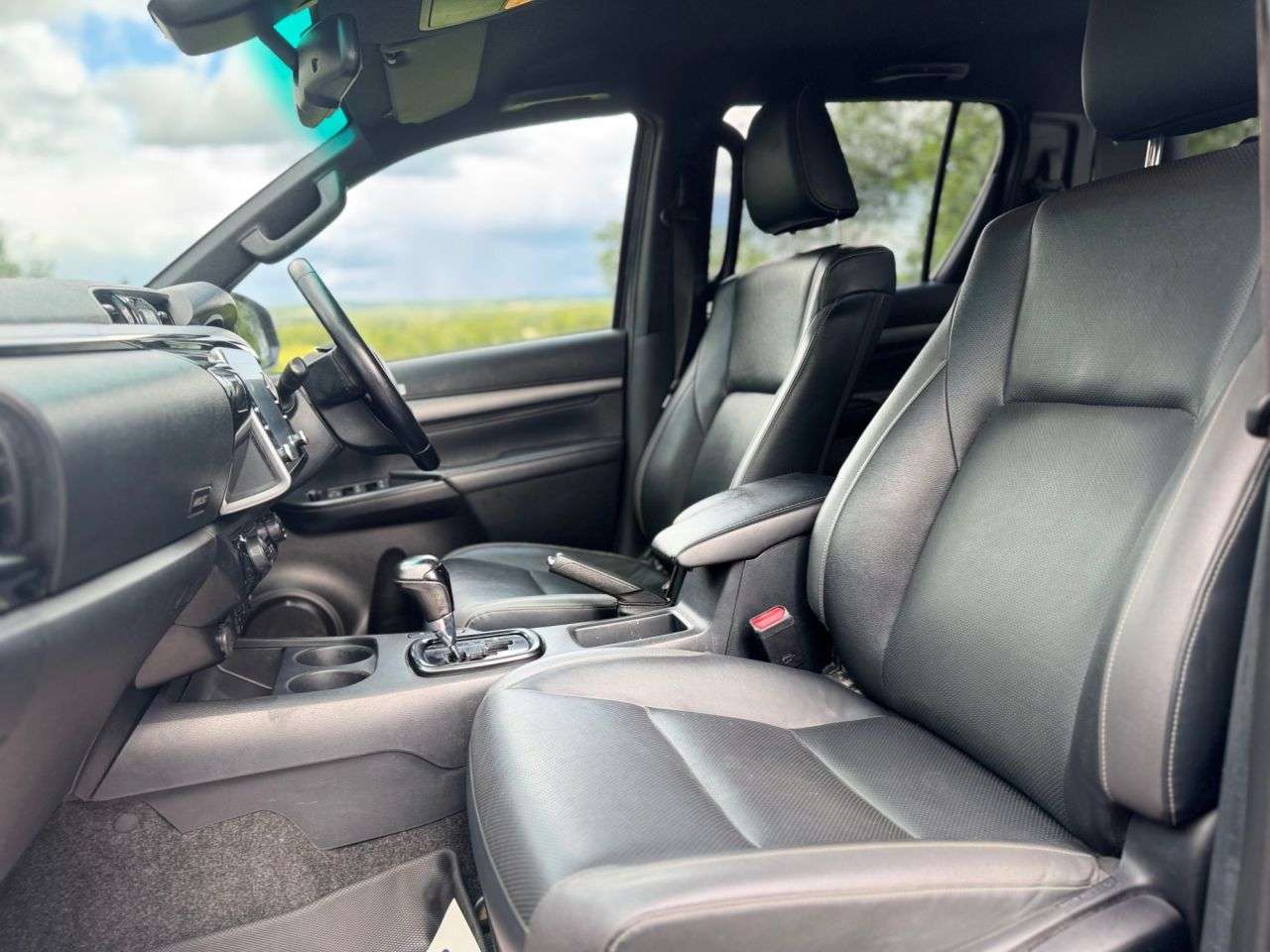 2023 TOYOTA HI-LUX 2023 TOYOTA HI-LUX