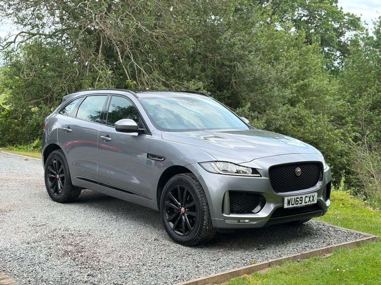 2019 JAGUAR F-PACE 2019 JAGUAR F-PACE