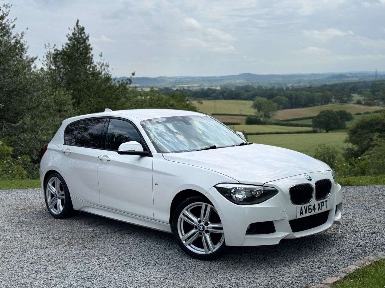 A 2015 BMW 1 SERIES 1.6 116i M Sport Hatchback 5dr Petrol Manual Euro 6 (s/s) (136 ps) A 2015 BMW 1 SERIES 1.6 116i M Sport Hatchback 5dr Petrol Manual Euro 6 (s/s) (136 ps)