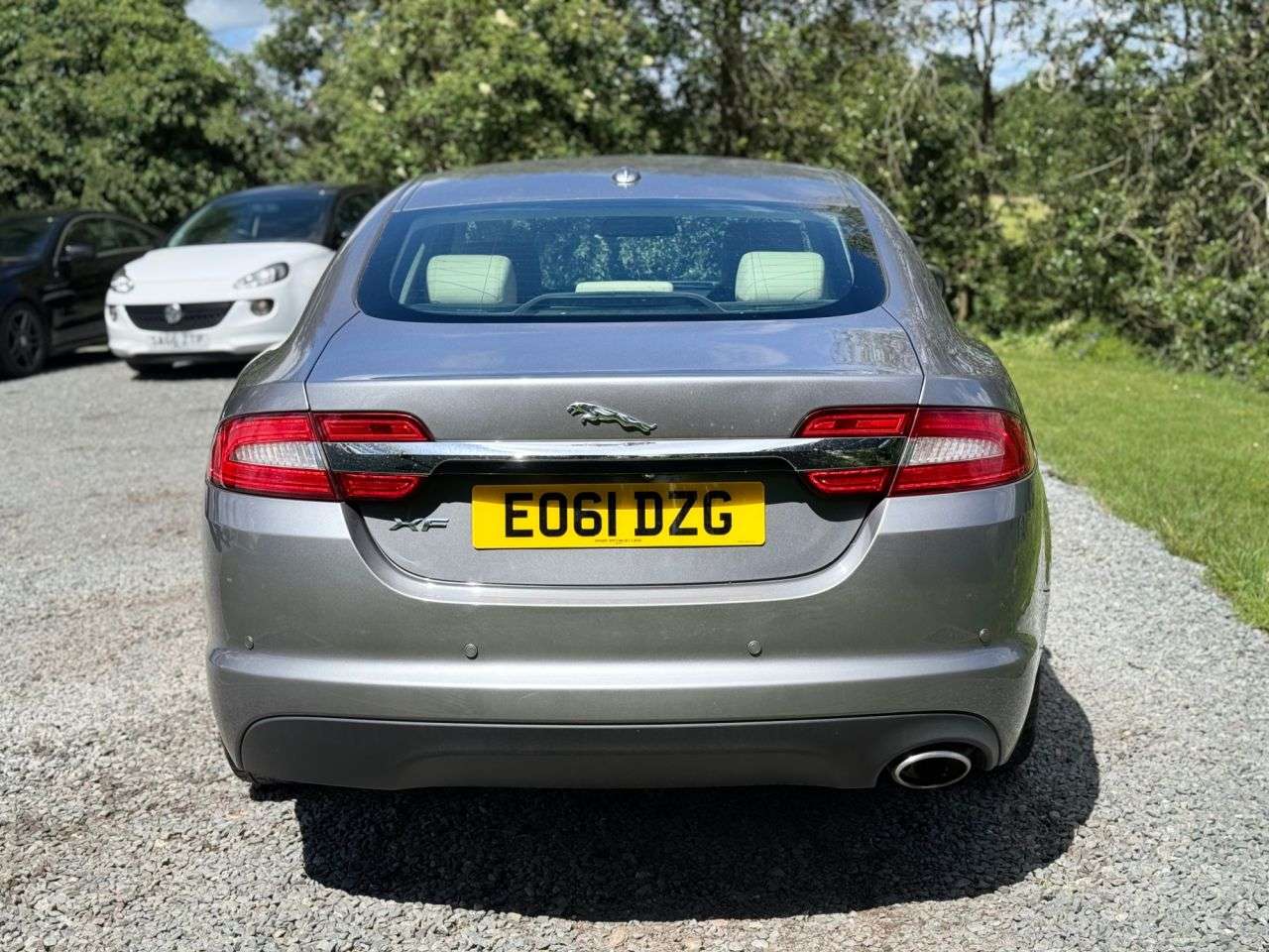 2011 JAGUAR XF 2011 JAGUAR XF