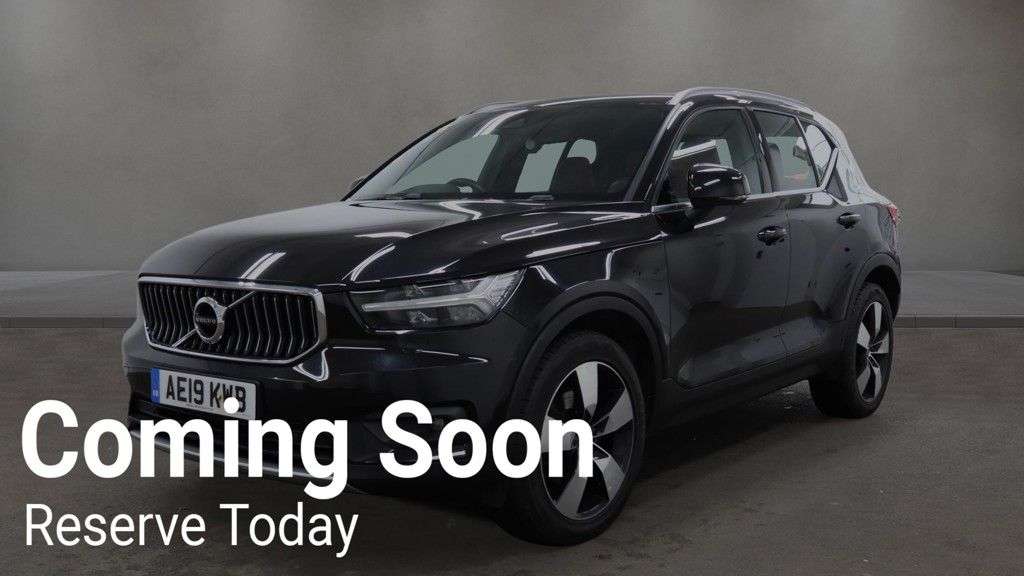 2019 VOLVO XC40 2019 VOLVO XC40