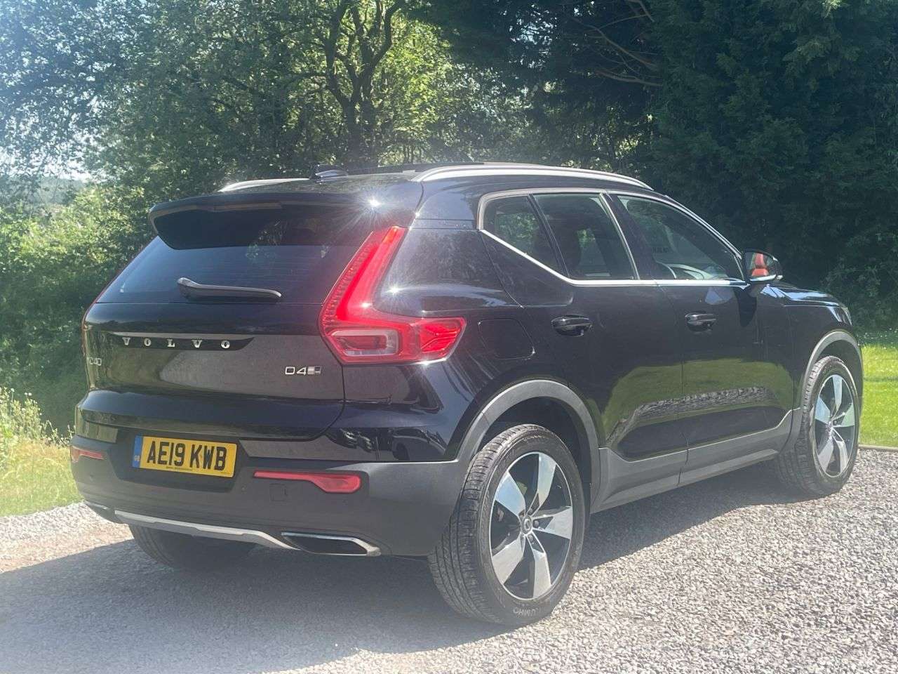 2019 VOLVO XC40 2019 VOLVO XC40