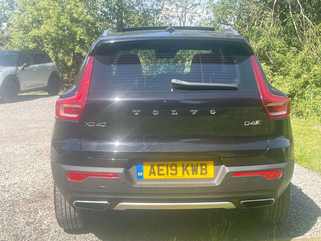 2019 VOLVO XC40 2019 VOLVO XC40