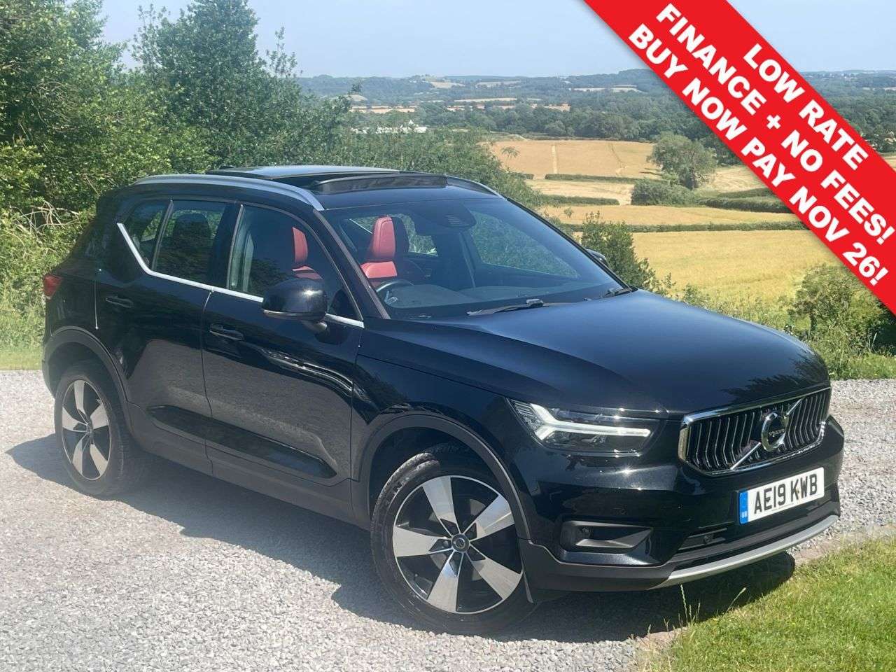 A 2019 VOLVO XC40 2.0 D4 Inscription Pro SUV 5dr Diesel Auto AWD Euro 6 (s/s) (190 ps) A 2019 VOLVO XC40 2.0 D4 Inscription Pro SUV 5dr Diesel Auto AWD Euro 6 (s/s) (190 ps)