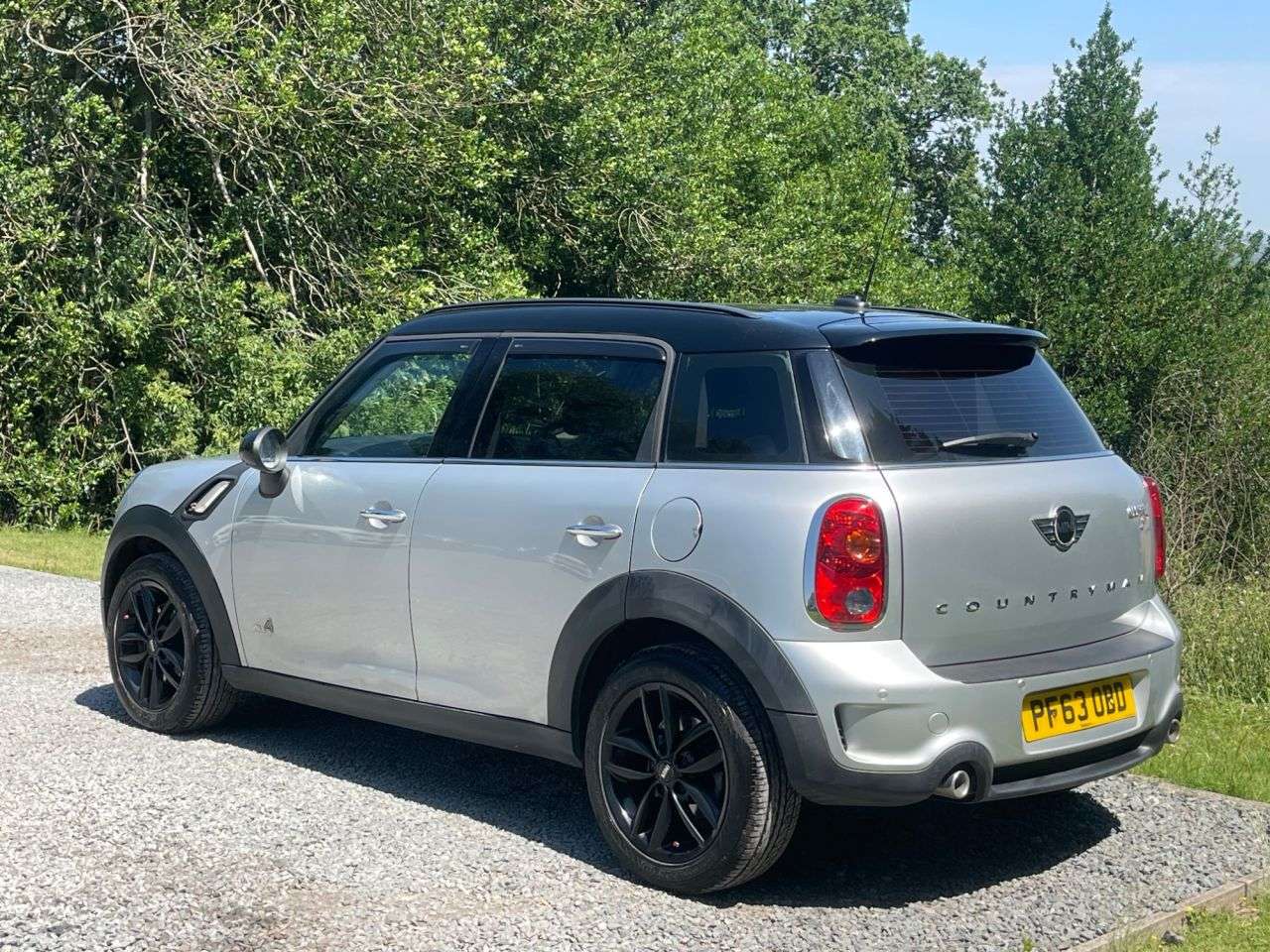 A 2014 MINI COUNTRYMAN 2.0 Cooper SD SUV 5dr Diesel Auto ALL4 Euro 5 (143 ps) A 2014 MINI COUNTRYMAN 2.0 Cooper SD SUV 5dr Diesel Auto ALL4 Euro 5 (143 ps)