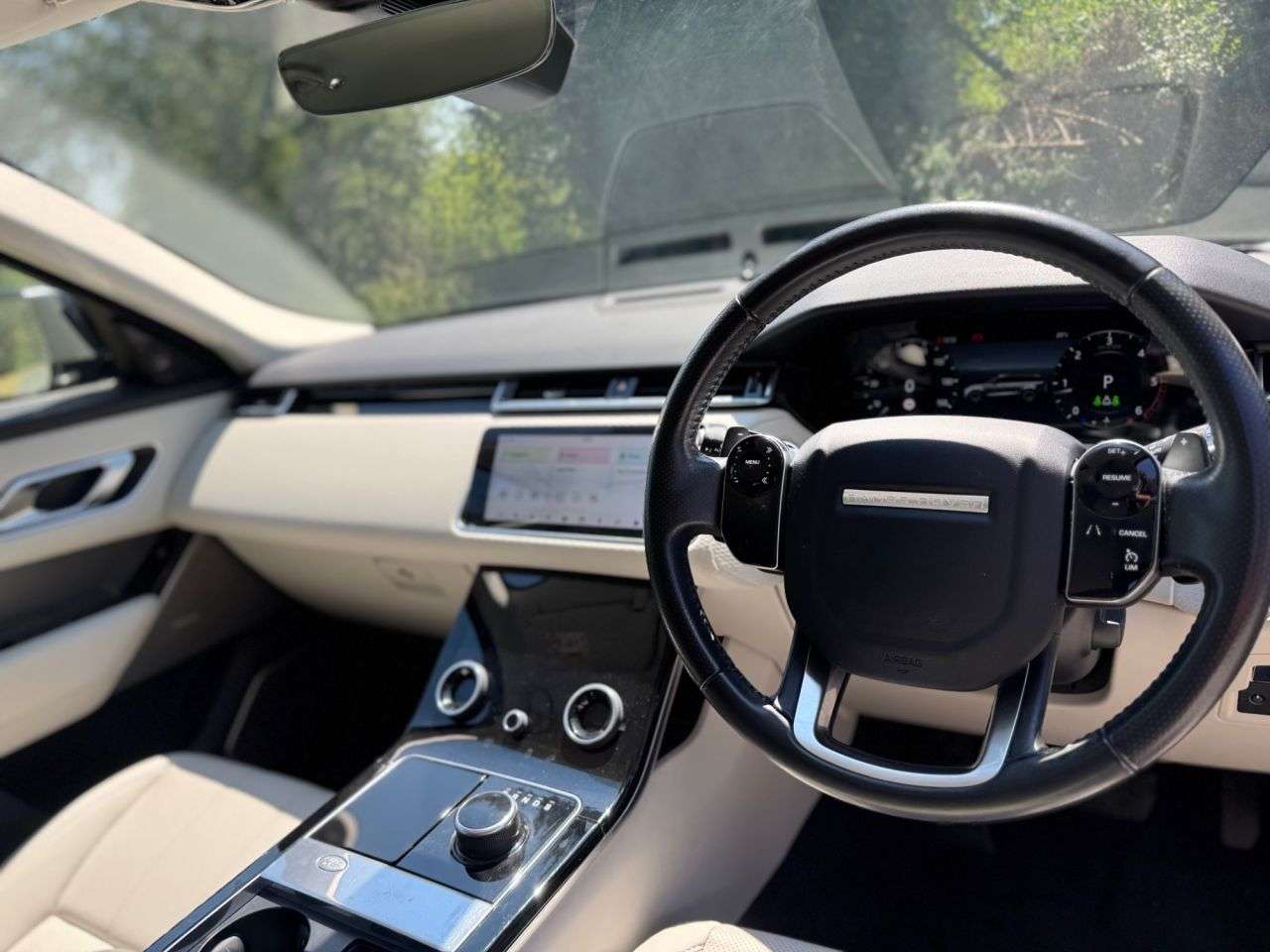 2019 LAND ROVER RANGE ROVER VELAR 2019 LAND ROVER RANGE ROVER VELAR