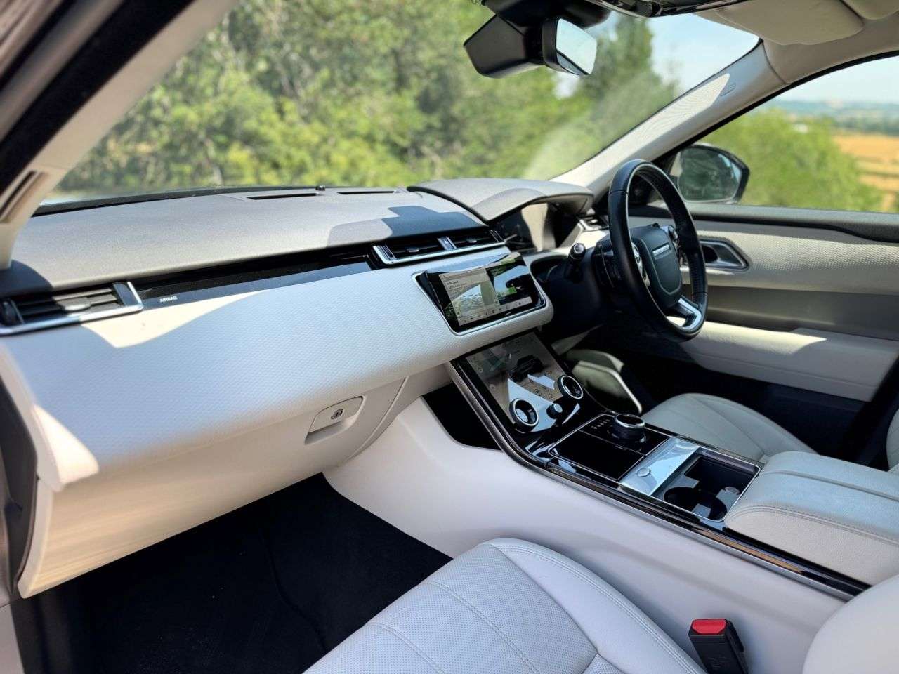 2019 LAND ROVER RANGE ROVER VELAR 2019 LAND ROVER RANGE ROVER VELAR