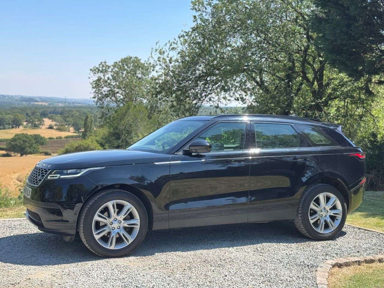 2019 LAND ROVER RANGE ROVER VELAR 2019 LAND ROVER RANGE ROVER VELAR