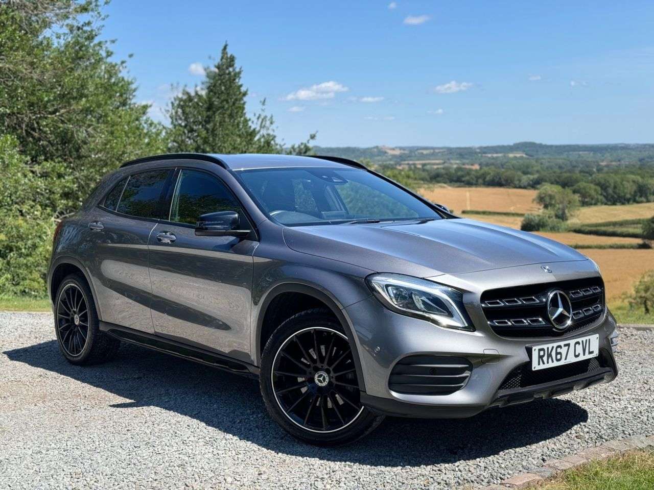 A 2017 MERCEDES-BENZ GLA 2.1 GLA220d AMG Line (Premium) SUV 5dr Diesel 7G-DCT 4MATIC Euro 6 (s/s) (1 A 2017 MERCEDES-BENZ GLA 2.1 GLA220d AMG Line (Premium) SUV 5dr Diesel 7G-DCT 4MATIC Euro 6 (s/s) (1