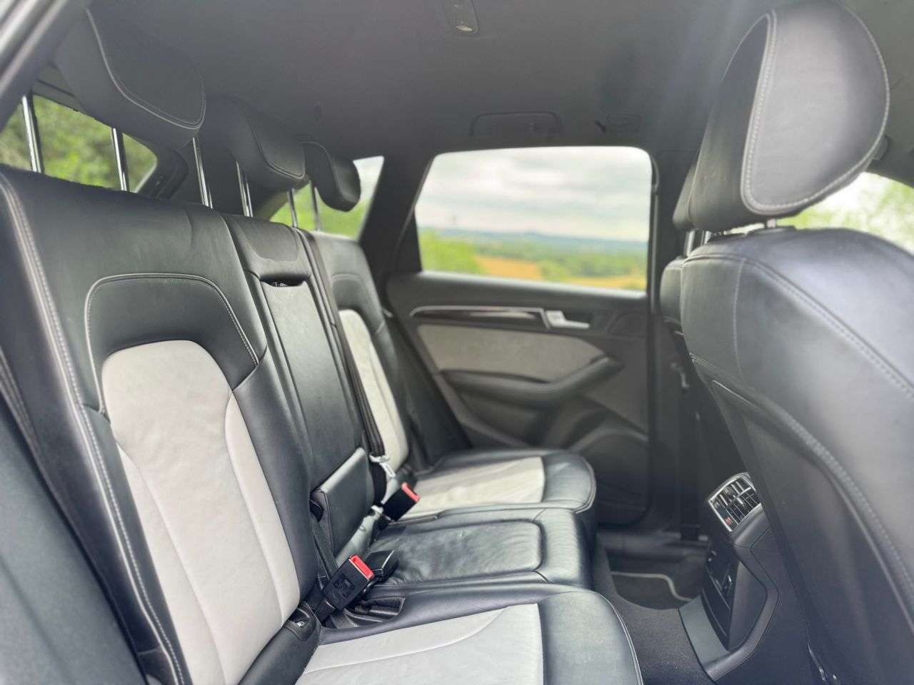 2016 AUDI Q5 2016 AUDI Q5