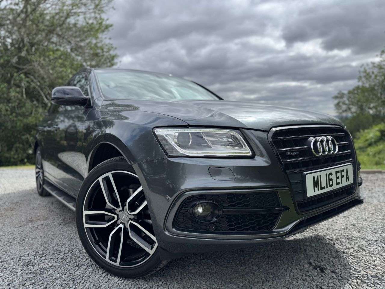 A 2016 AUDI Q5 2.0 TDI S line Plus SUV 5dr Diesel S Tronic quattro Euro 6 (s/s) (190 ps) A 2016 AUDI Q5 2.0 TDI S line Plus SUV 5dr Diesel S Tronic quattro Euro 6 (s/s) (190 ps)