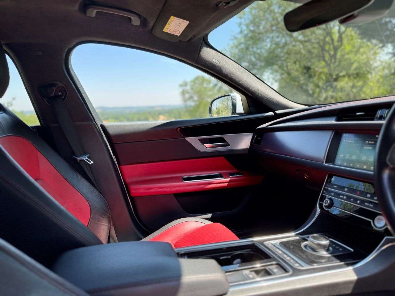2019 JAGUAR XF 2019 JAGUAR XF