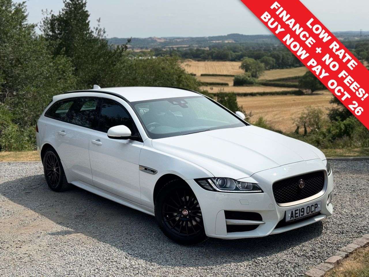 A 2019 JAGUAR XF 2.0d R-Sport Sportbrake 5dr Diesel Auto Euro 6 (s/s) (163 ps) A 2019 JAGUAR XF 2.0d R-Sport Sportbrake 5dr Diesel Auto Euro 6 (s/s) (163 ps)
