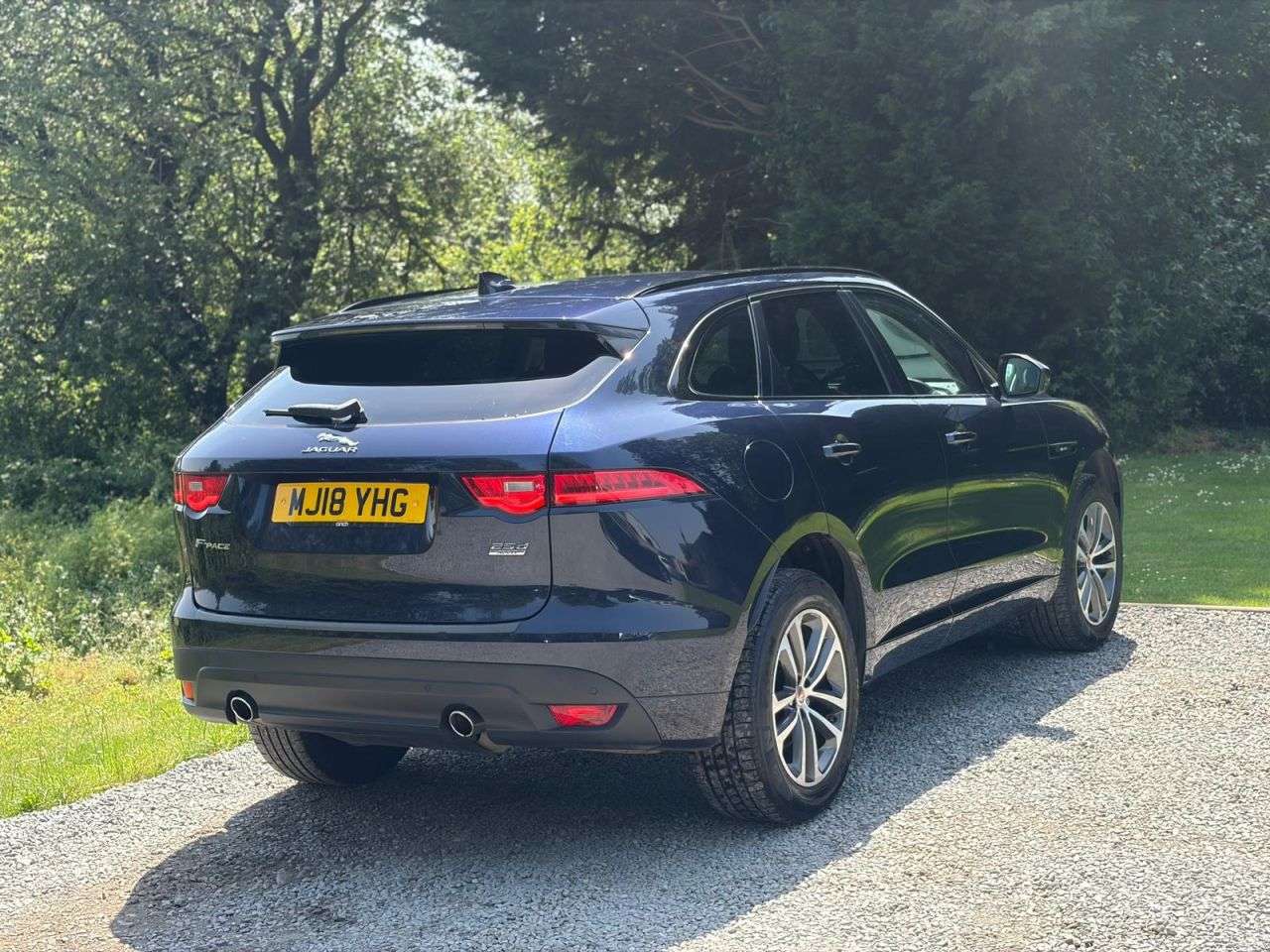 2018 JAGUAR F-PACE 2018 JAGUAR F-PACE