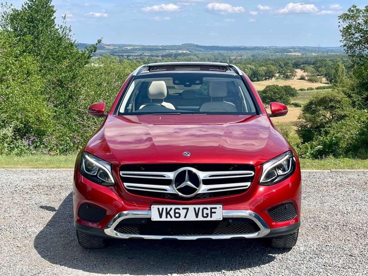 A 2017 MERCEDES-BENZ GLC 2.1 GLC220d Sport (Premium Plus) SUV 5dr Diesel G-Tronic 4MATIC Euro 6 (s/s A 2017 MERCEDES-BENZ GLC 2.1 GLC220d Sport (Premium Plus) SUV 5dr Diesel G-Tronic 4MATIC Euro 6 (s/s