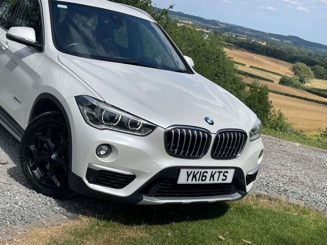 2016 BMW X1 2016 BMW X1