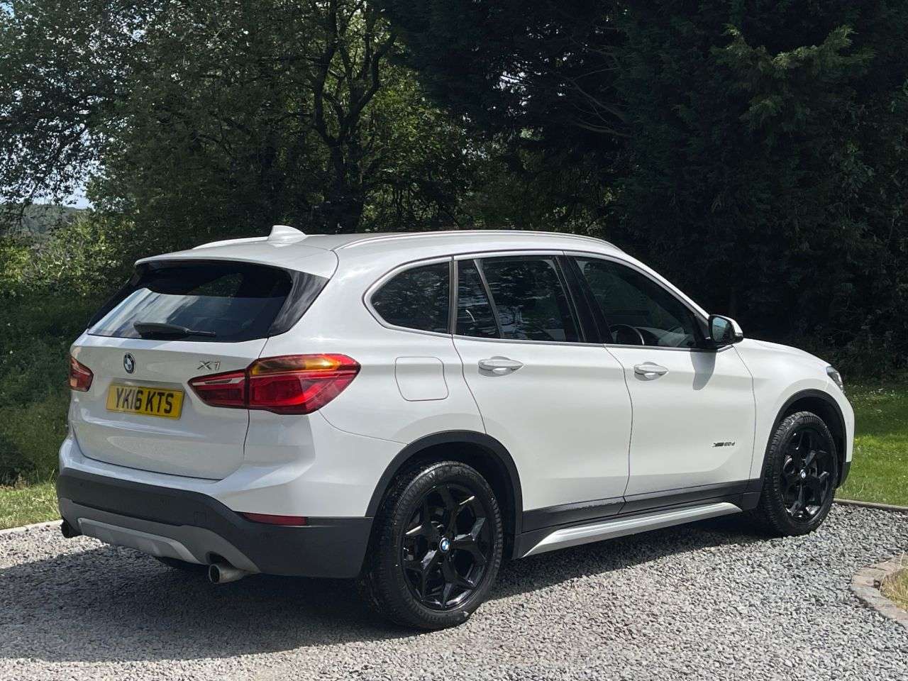 2016 BMW X1 2016 BMW X1