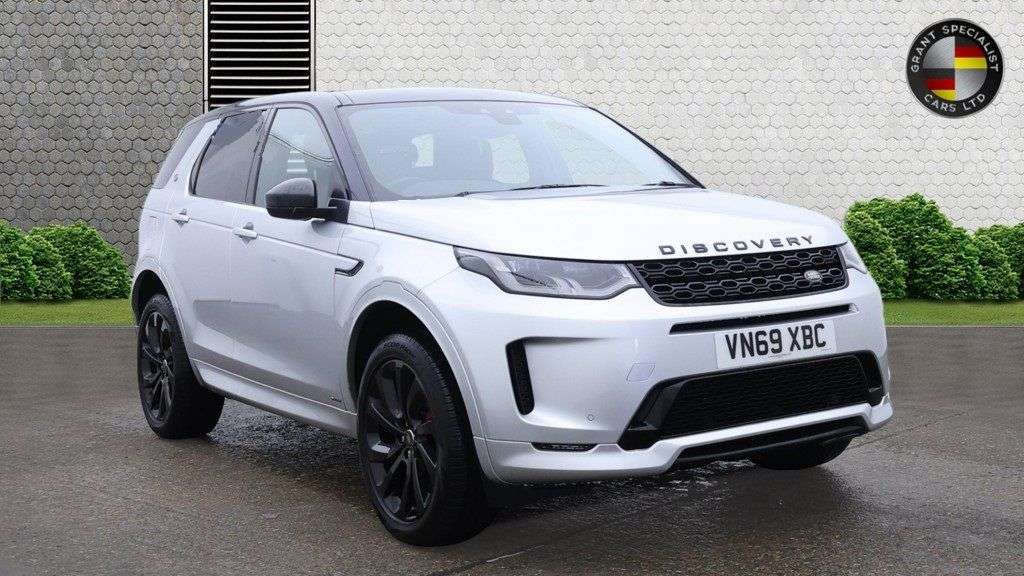A 2020 LAND ROVER DISCOVERY SPORT 2.0 D180 MHEV R-Dynamic SE SUV 5dr Diesel Auto 4WD Euro 6 (s/s) (180 ps) A 2020 LAND ROVER DISCOVERY SPORT 2.0 D180 MHEV R-Dynamic SE SUV 5dr Diesel Auto 4WD Euro 6 (s/s) (180 ps)