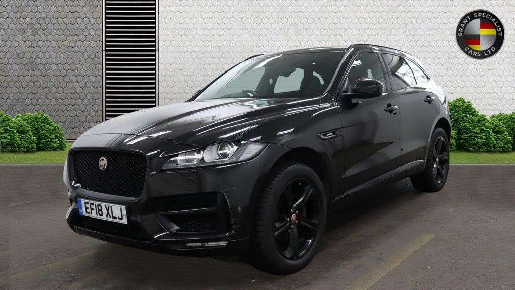 A 2018 JAGUAR F-PACE 2.0 D240 R-Sport SUV 5dr Diesel Auto AWD Euro 6 (s/s) (240 ps) A 2018 JAGUAR F-PACE 2.0 D240 R-Sport SUV 5dr Diesel Auto AWD Euro 6 (s/s) (240 ps)