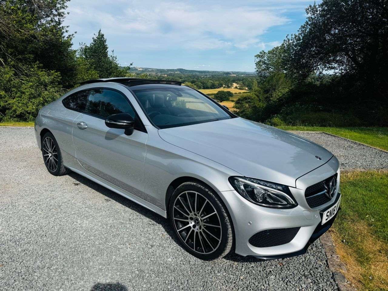 A 2018 MERCEDES-BENZ C CLASS 2.1 C250d AMG Line (Premium) Coupe 2dr Diesel G-Tronic+ 4MATIC Euro 6 (s/s) A 2018 MERCEDES-BENZ C CLASS 2.1 C250d AMG Line (Premium) Coupe 2dr Diesel G-Tronic+ 4MATIC Euro 6 (s/s)