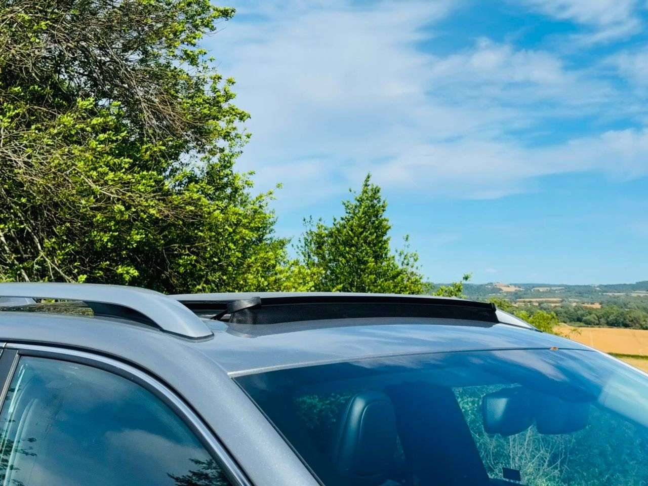 A 2016 JEEP CHEROKEE 2.2 MultiJetII Overland SUV 5dr Diesel Auto 4WD Euro 6 (s/s) (200 ps) A 2016 JEEP CHEROKEE 2.2 MultiJetII Overland SUV 5dr Diesel Auto 4WD Euro 6 (s/s) (200 ps)