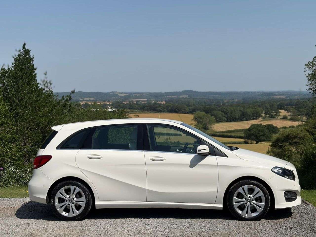 2017 MERCEDES-BENZ B CLASS 2017 MERCEDES-BENZ B CLASS