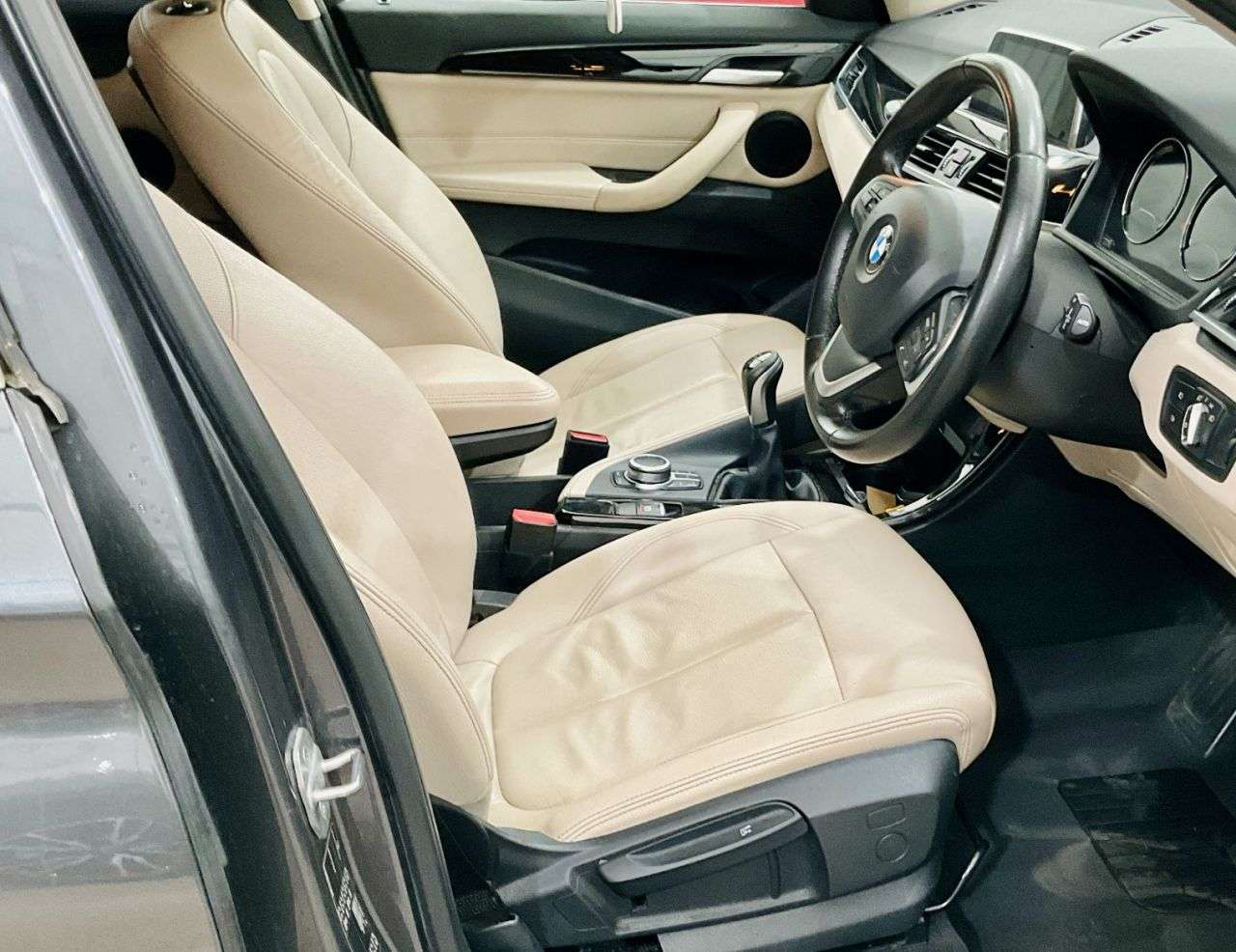 A 2019 BMW X1 1.5 18i GPF xLine SUV 5dr Petrol Manual sDrive Euro 6 (s/s) (140 ps) A 2019 BMW X1 1.5 18i GPF xLine SUV 5dr Petrol Manual sDrive Euro 6 (s/s) (140 ps)