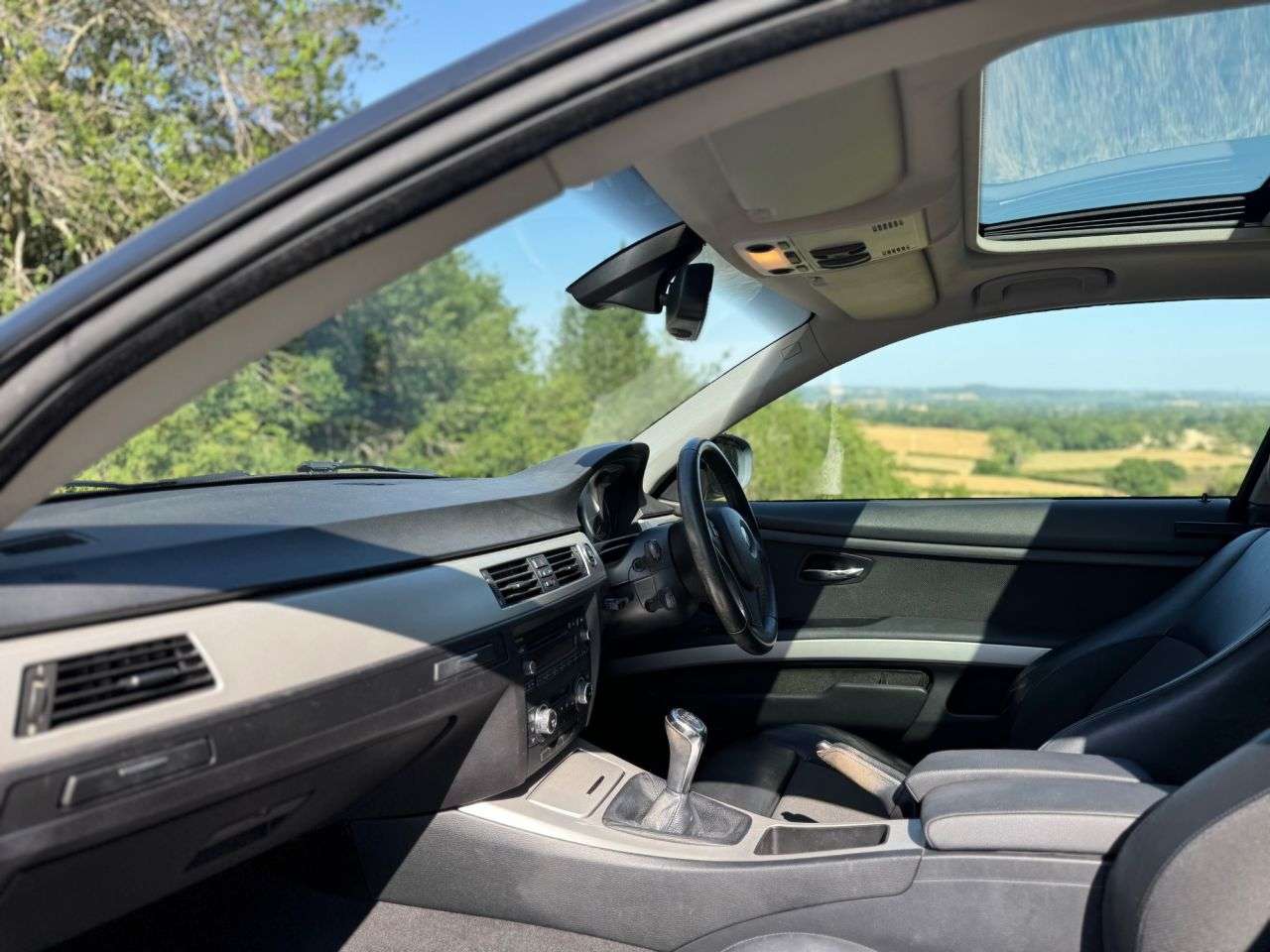 2010 BMW 3 SERIES 2010 BMW 3 SERIES