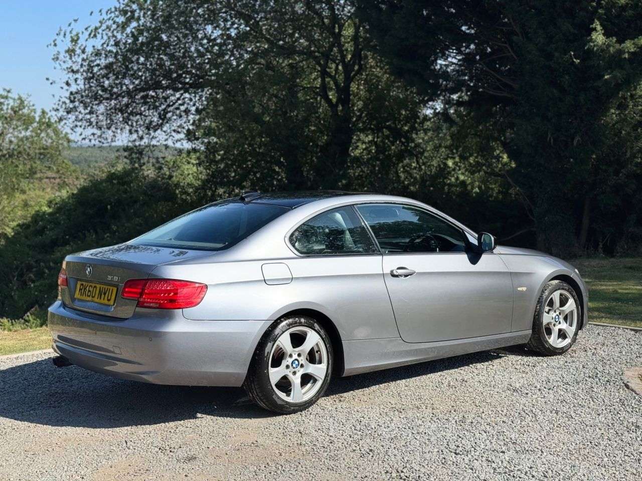2010 BMW 3 SERIES 2010 BMW 3 SERIES