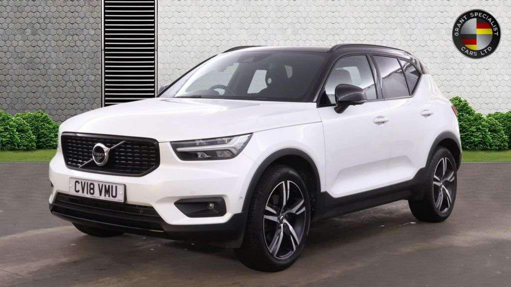 2018 VOLVO XC40 2018 VOLVO XC40