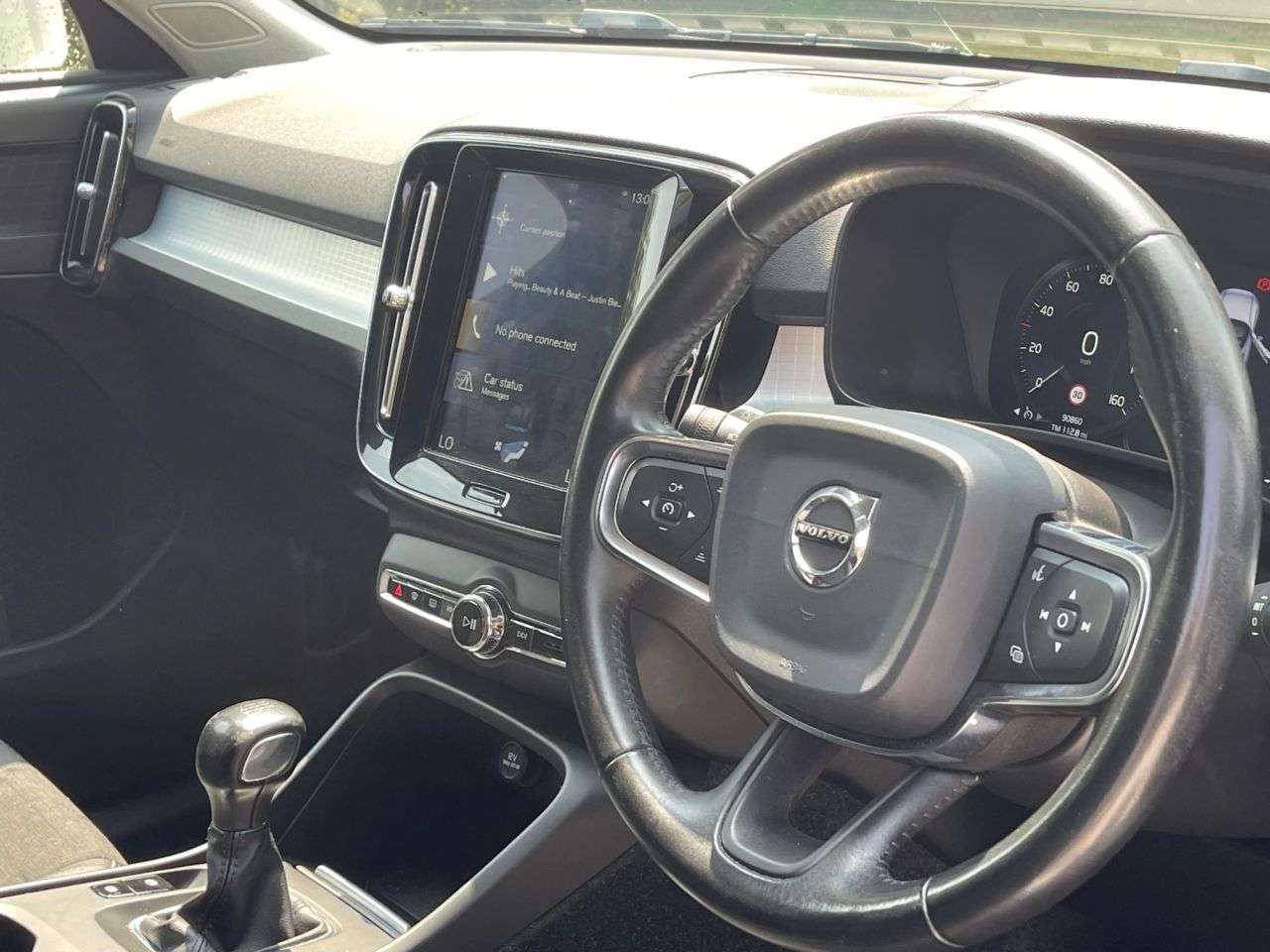 2019 VOLVO XC40 2019 VOLVO XC40