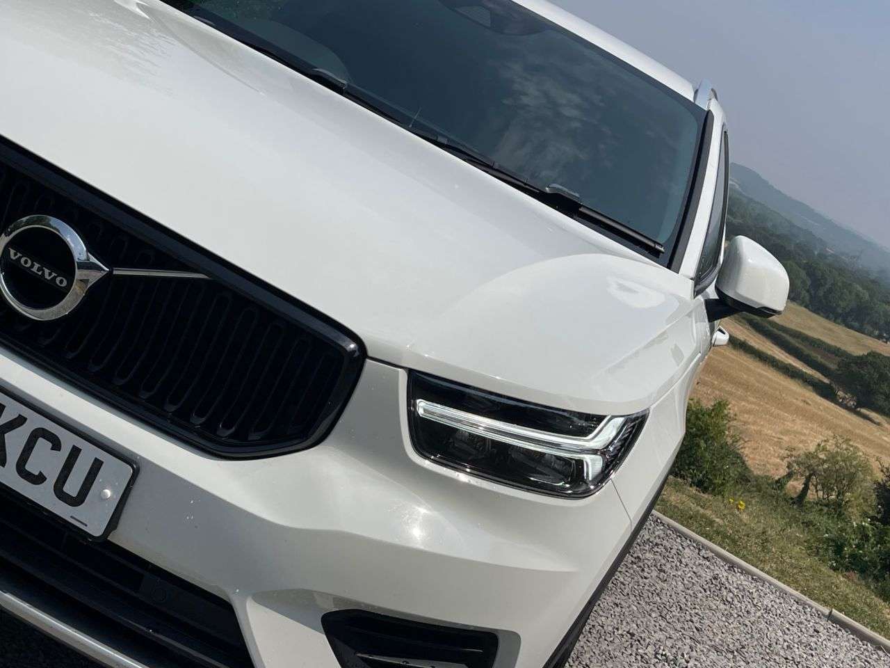 2019 VOLVO XC40 2019 VOLVO XC40