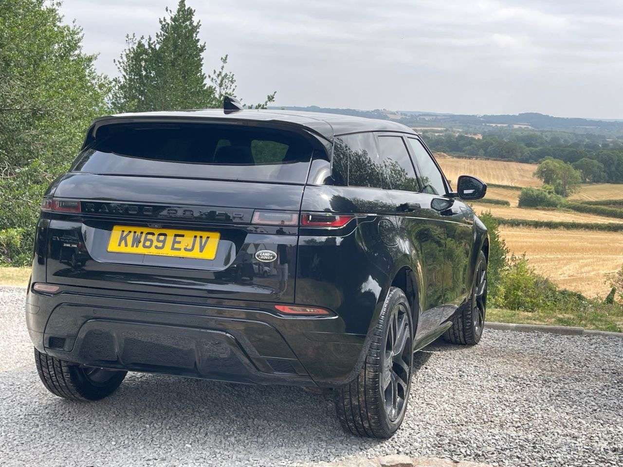 2019 LAND ROVER RANGE ROVER EVOQUE 2019 LAND ROVER RANGE ROVER EVOQUE