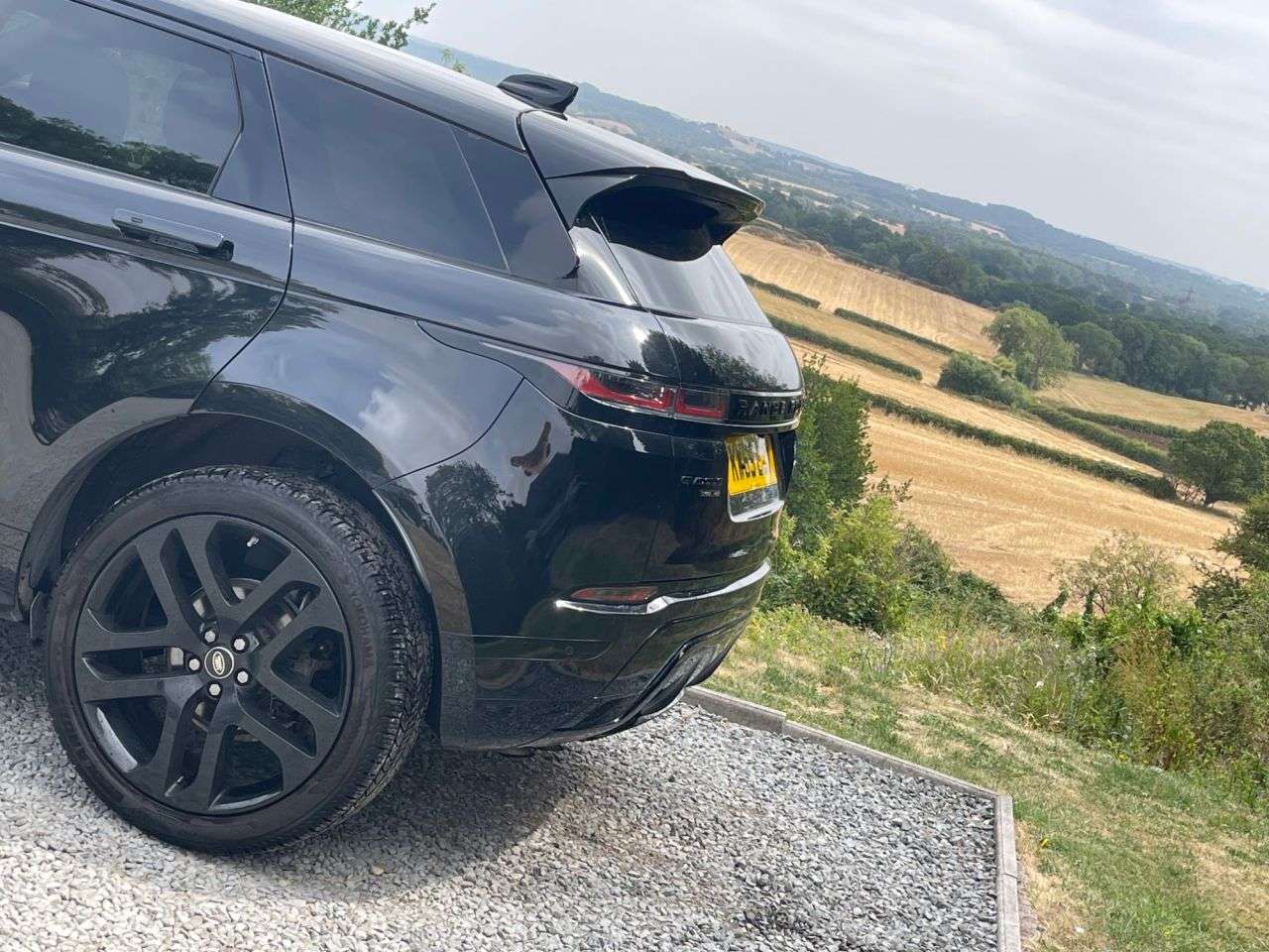 2019 LAND ROVER RANGE ROVER EVOQUE 2019 LAND ROVER RANGE ROVER EVOQUE