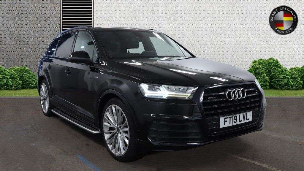 A 2019 AUDI Q7 3.0 TDI V6 50 Black Edition SUV 5dr Diesel Tiptronic quattro Euro 6 (s/s) ( A 2019 AUDI Q7 3.0 TDI V6 50 Black Edition SUV 5dr Diesel Tiptronic quattro Euro 6 (s/s) (