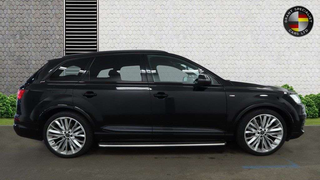 2019 AUDI Q7 2019 AUDI Q7