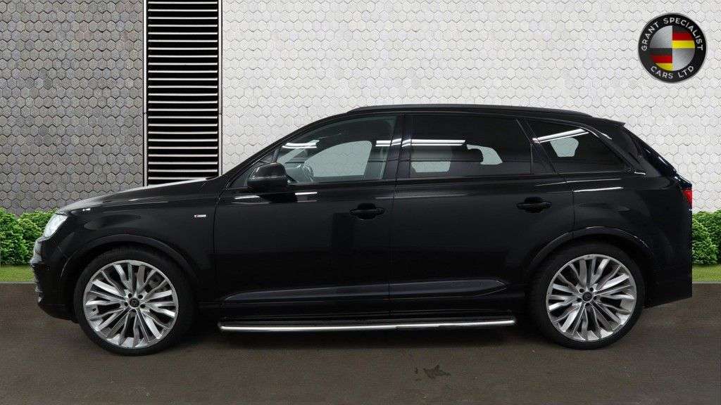 2019 AUDI Q7 2019 AUDI Q7