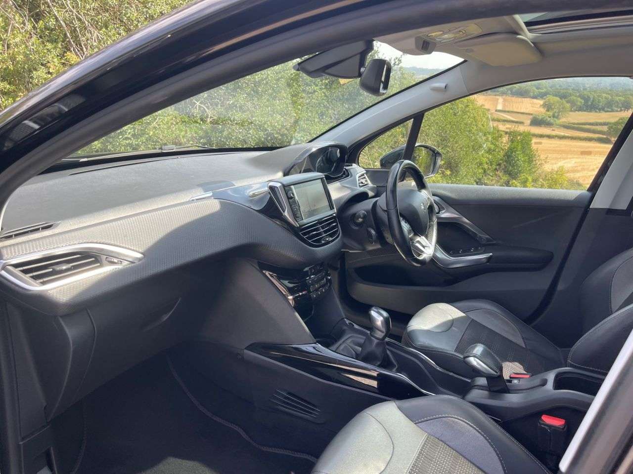 2018 PEUGEOT 2008 2018 PEUGEOT 2008